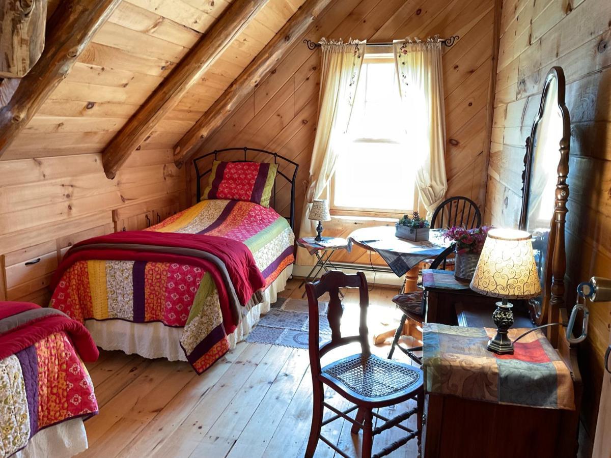 Lodge Solange Palatino Bridge Eksteriør billede